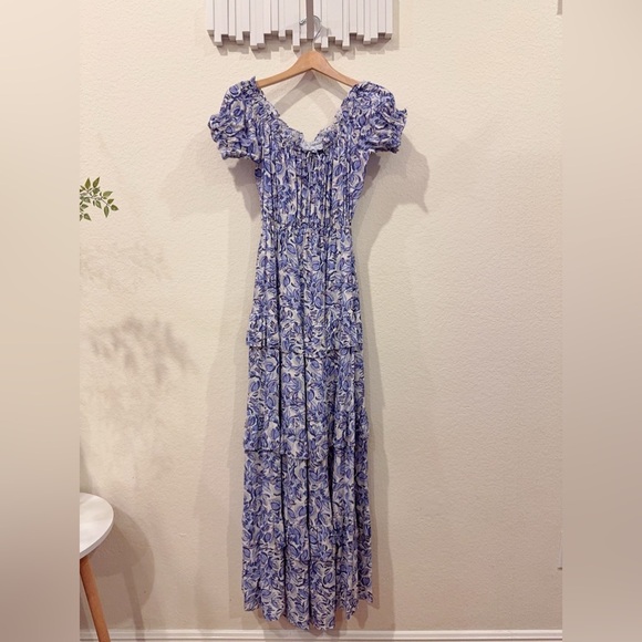 ASTR Viona Maxi Dress In Blue White Multi One Size NWT - Picture 3 of 8